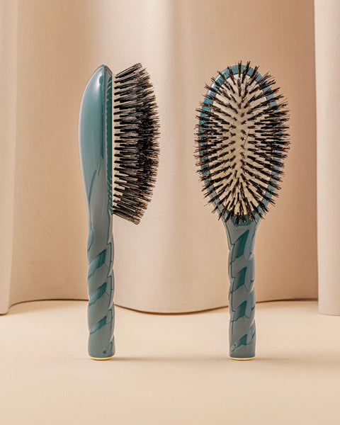 THE RIGHT BRUSH No. 1 - Blue